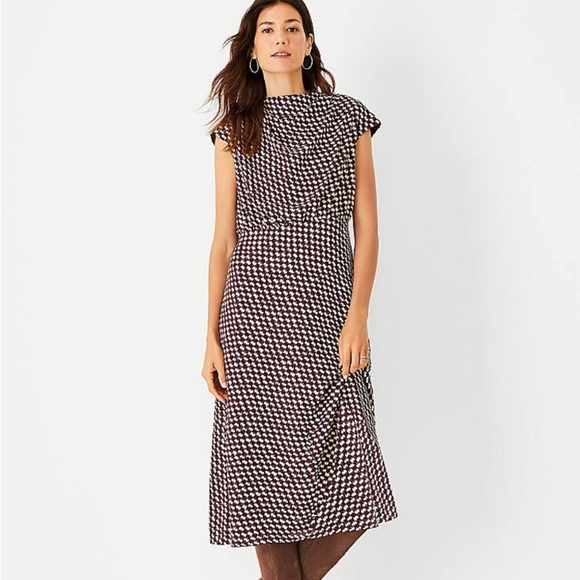 EUC Ann Taylor Dress Houndstooth Blouson & Flare Midi Brown Cream Size 2 - Picture 1 of 10